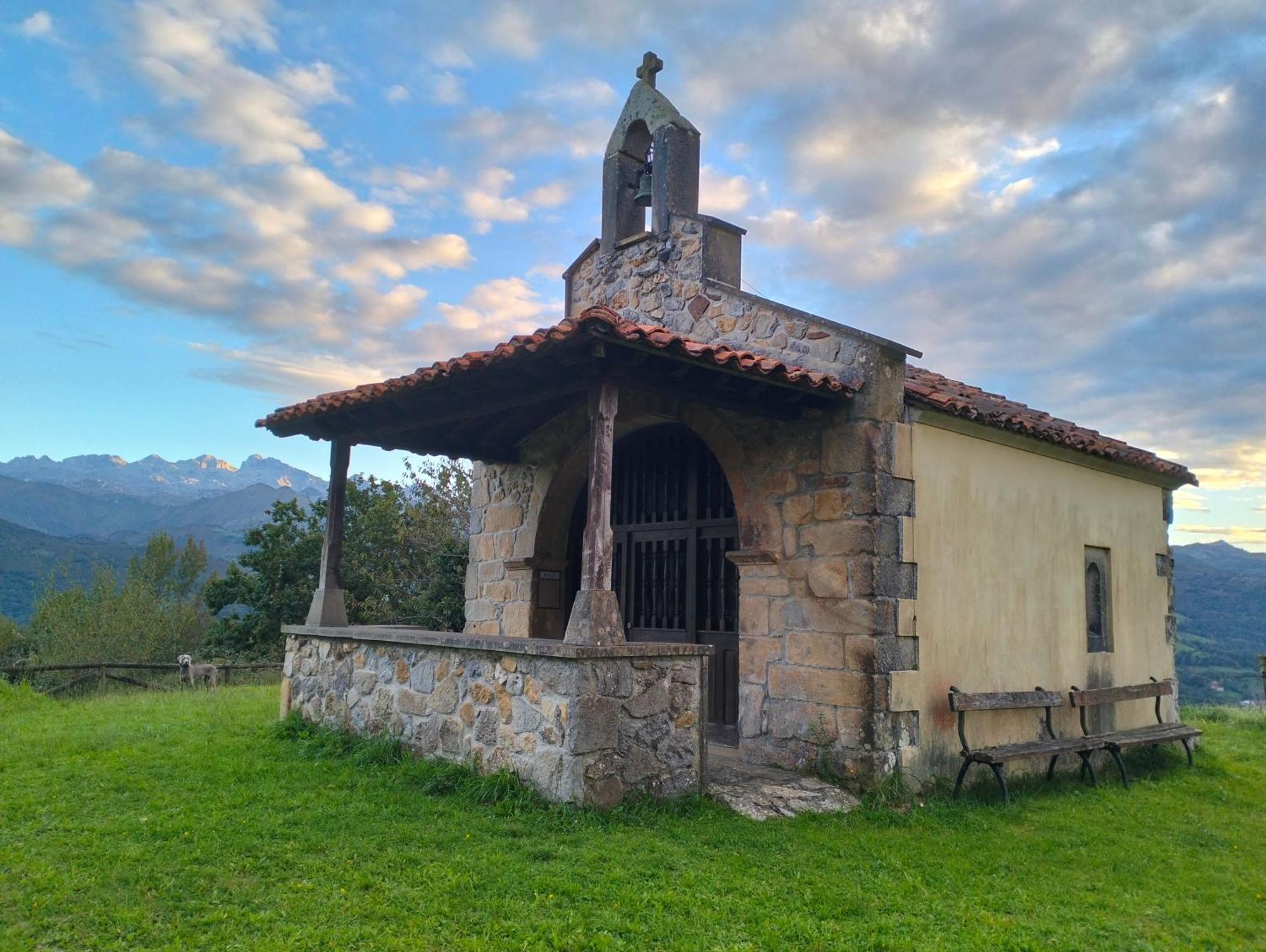 La Casa De Nuria Casa de hóspedes Onís Exterior foto